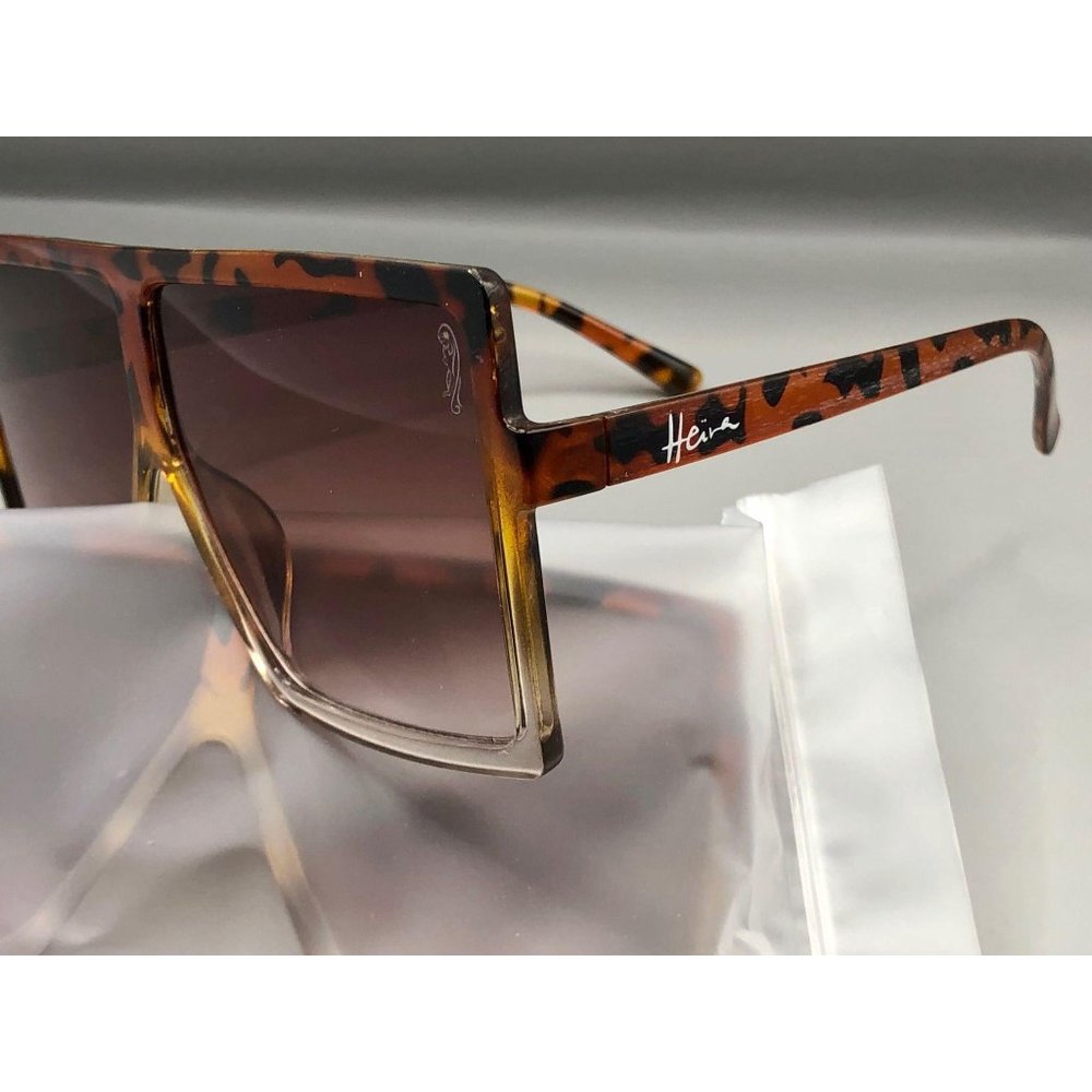TWO New Still  In Plastic Sunglasses - Picture 2 of 3